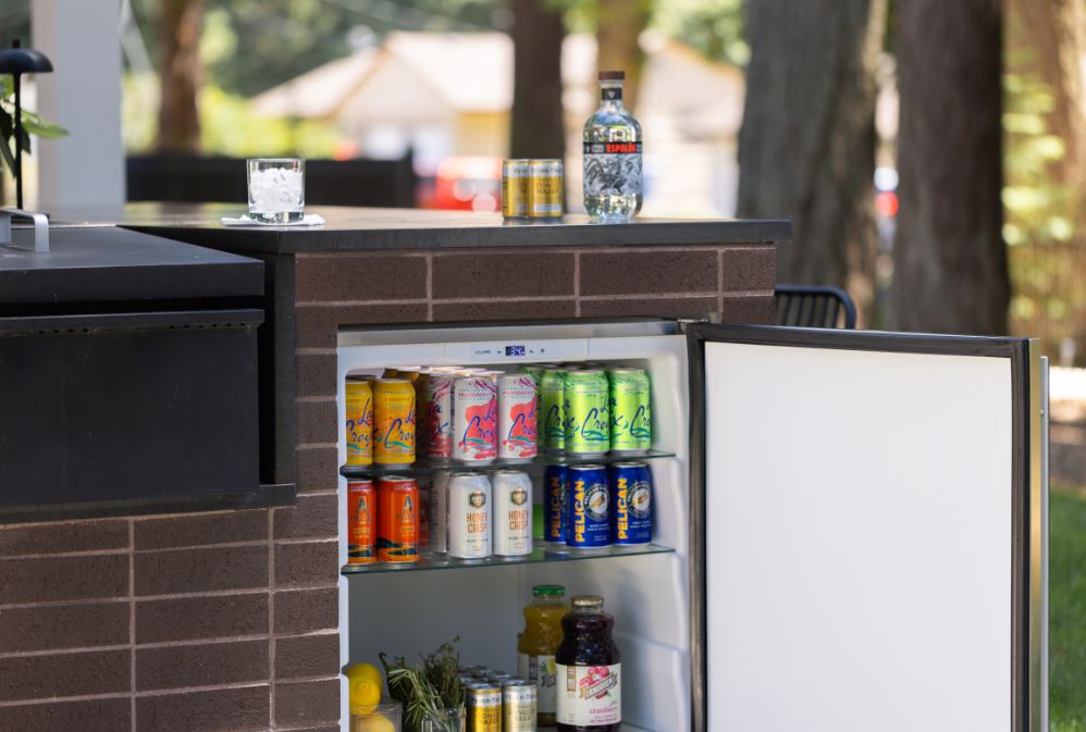 U-Line - 5.4 Cu. Ft. Built-In Mini Fridge - Stainless Steel