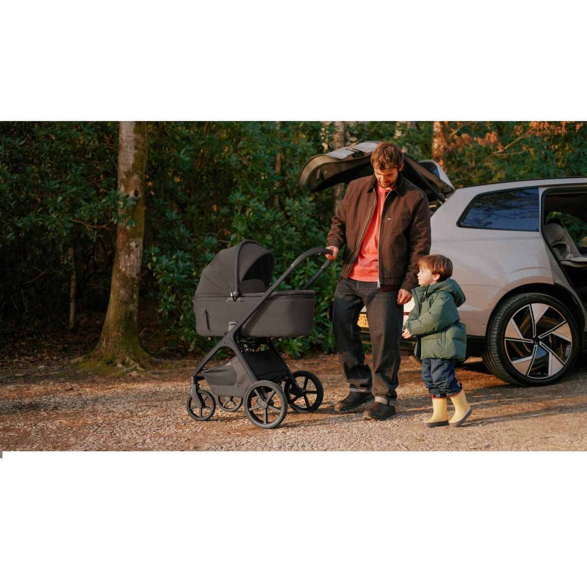 Silver Cross Travel System 360 Spin Luxury Carrycot Bundle
